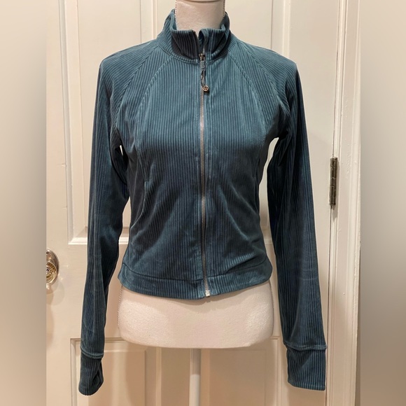 lululemon athletica Jackets & Blazers - Women’s Lululemon Velvet Corduroy Zip Up Scuba Track Jacket Green Size 6